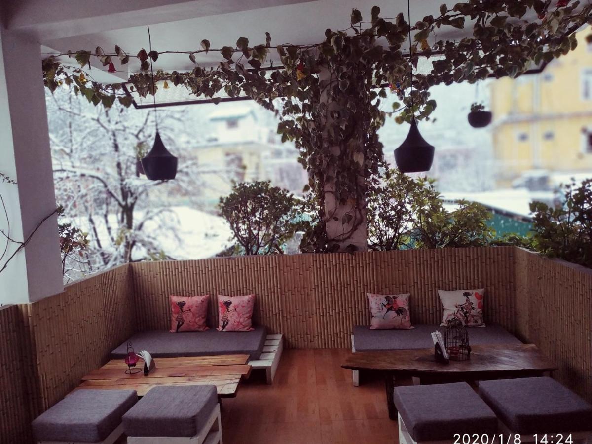 The Yerpa Hotel Kasol Esterno foto